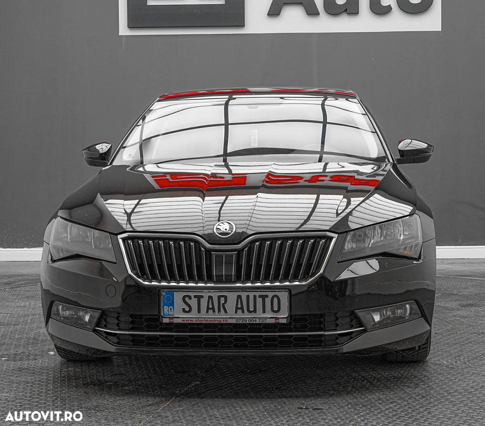 Skoda Superb 2.0 TDI DSG Ambition - 3