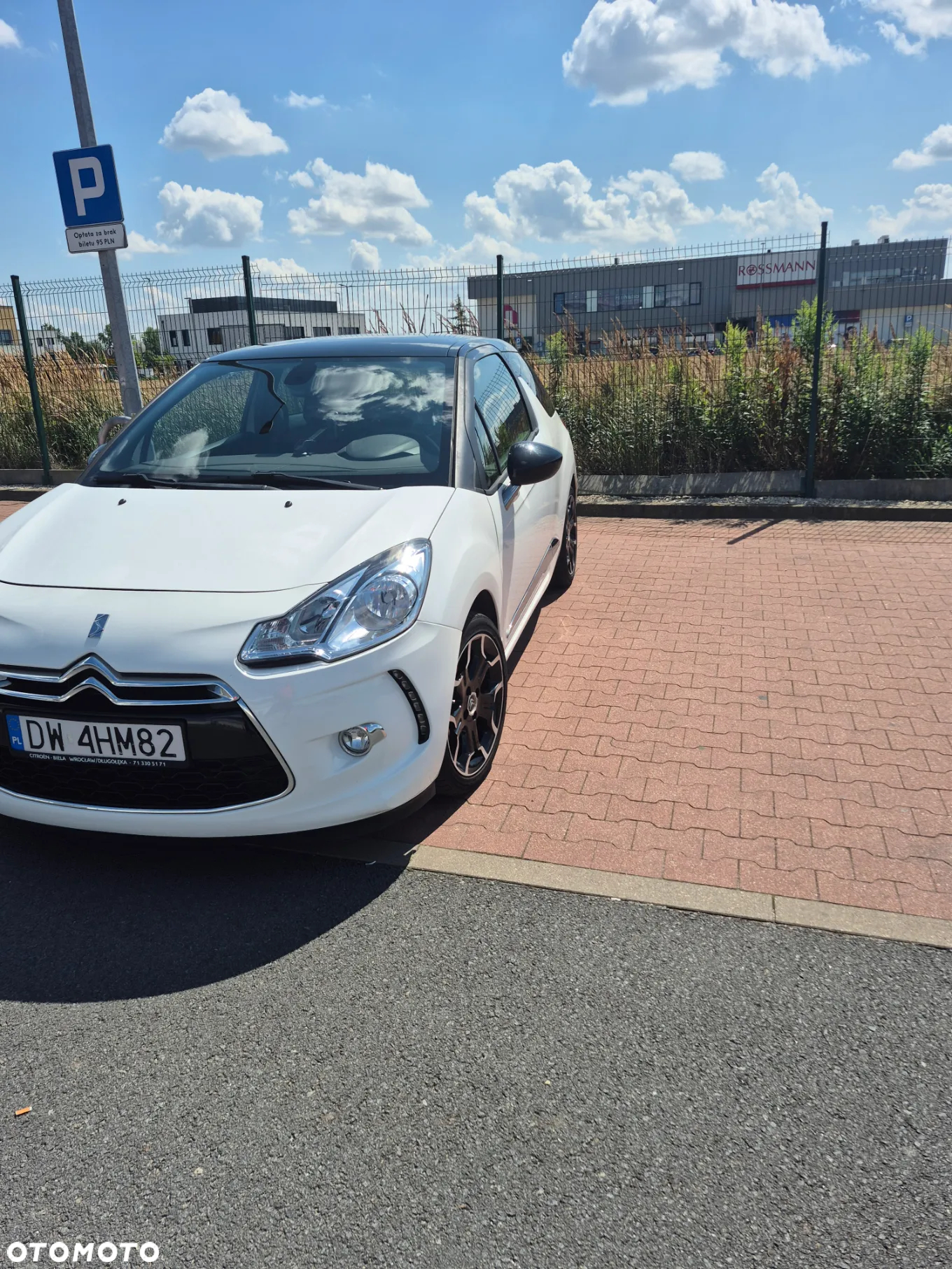 Citroën DS3 1.6 VTi SoChic - 4