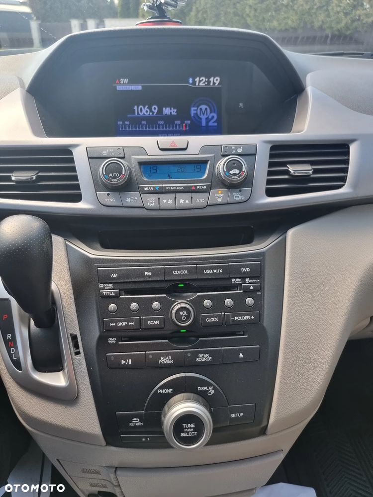 Honda Odyssey 3.5 EX - 13