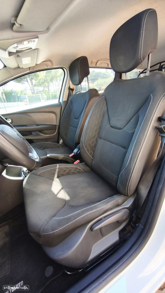 Renault Clio 0.9 TCe Limited Edition - 9