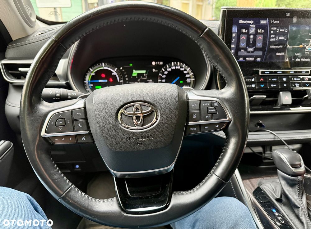 Toyota Highlander 2.5 Hybrid Executive - 27