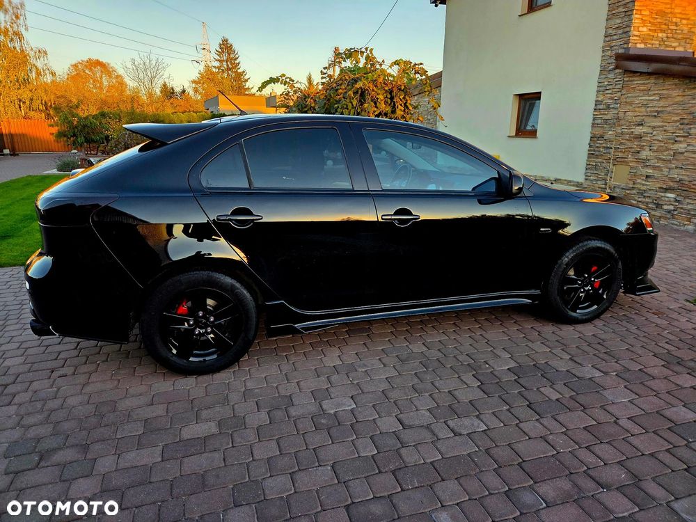 Mitsubishi Lancer - 9
