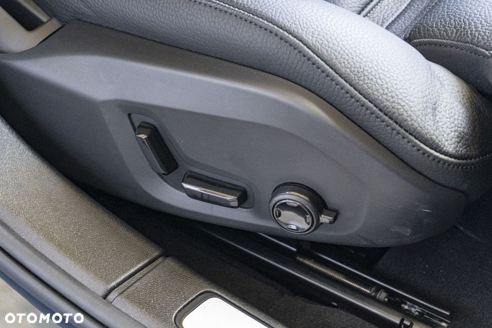 Volvo S60 - 23