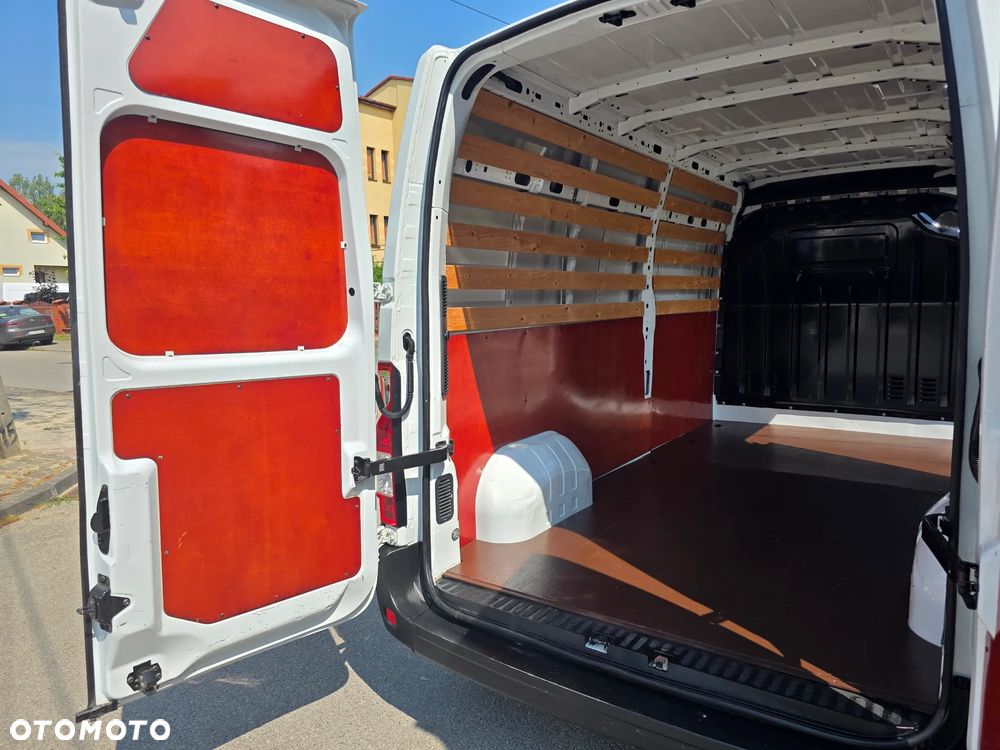 Renault Master - 25