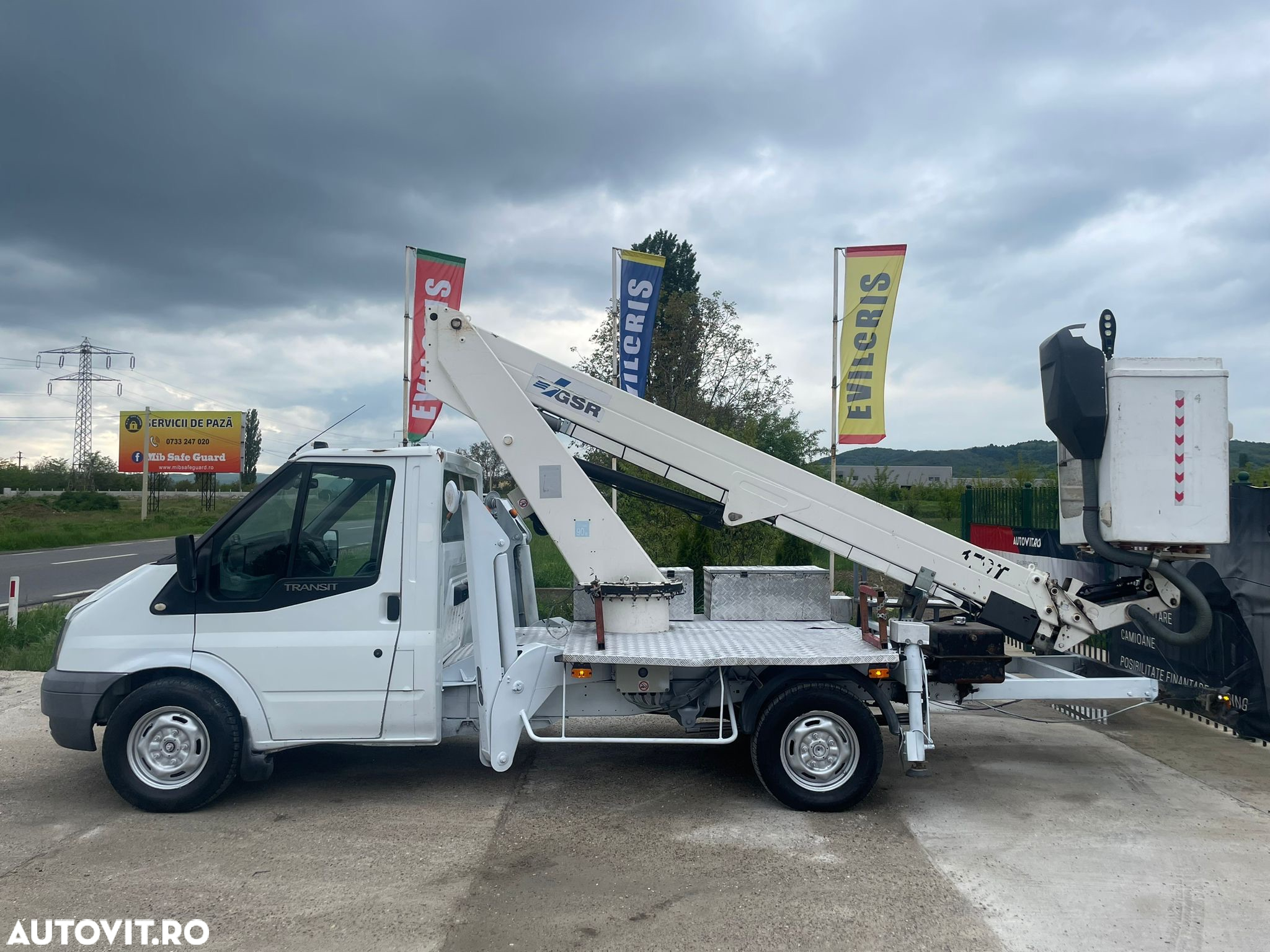 Ford Transit NACELA 4x4 18 M - 7
