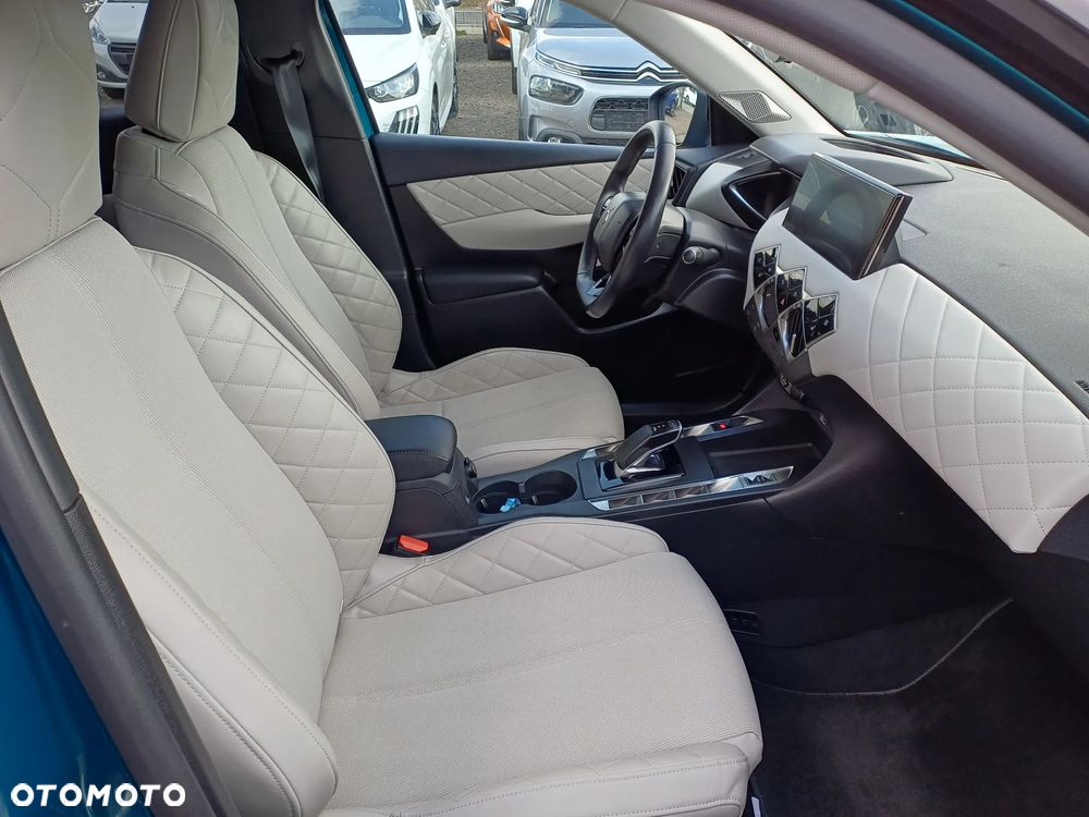 DS Automobiles DS 3 Crossback Louvre - 11