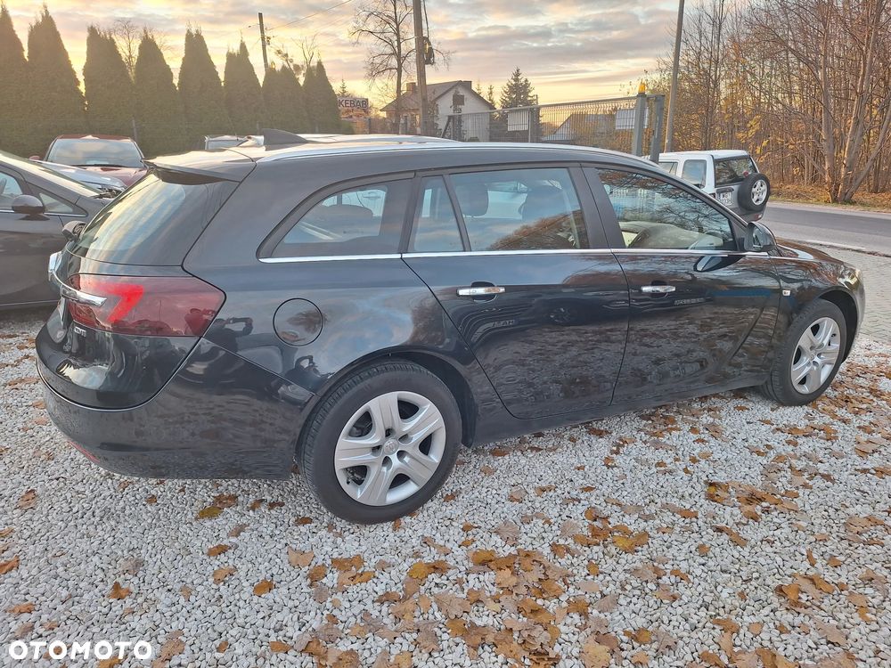 Opel Insignia - 14