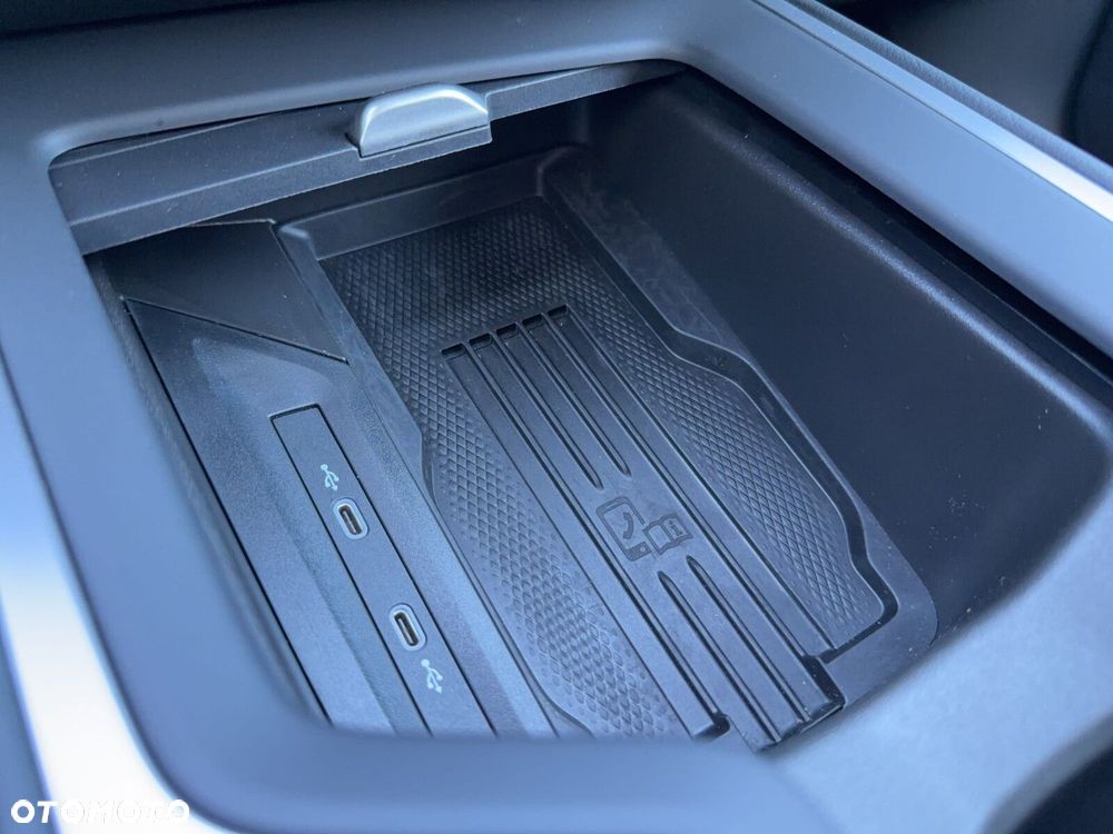 Volkswagen Passat - 21