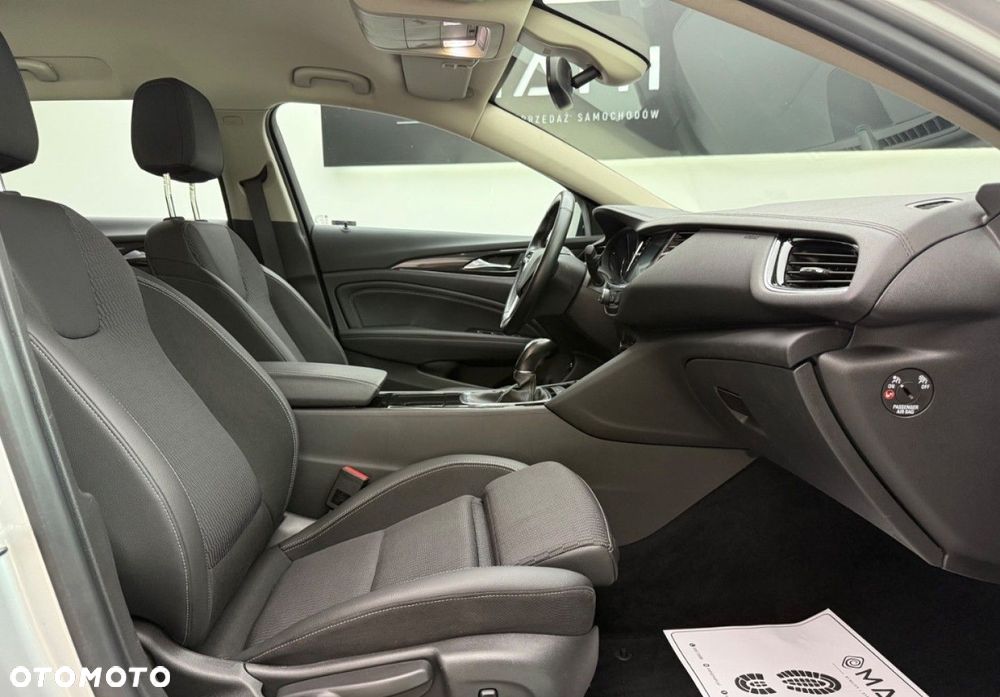 Opel Insignia 2.0 CDTI Innovation S&S - 18