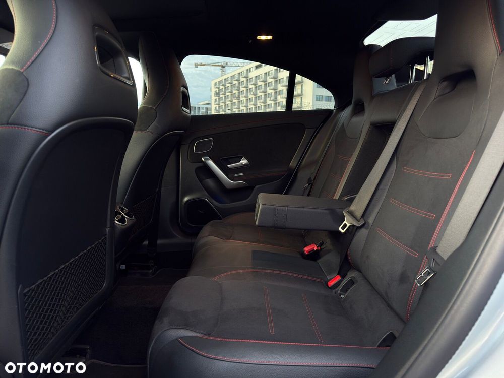 Mercedes-Benz CLA 200 d AMG Line 8G-DCT - 26
