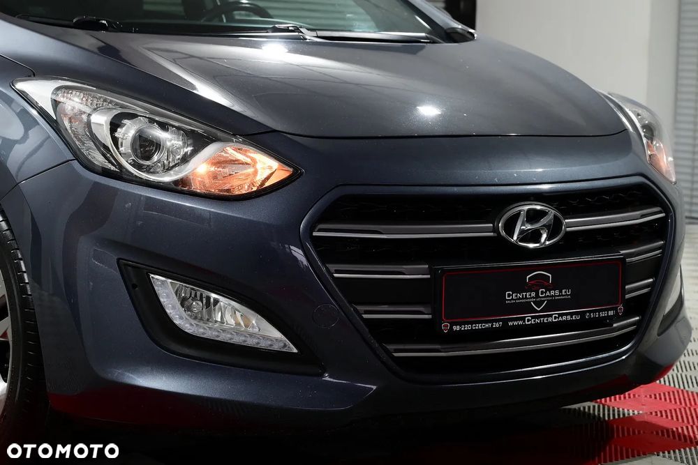 Hyundai i30 blue Kombi 1.6 CRDi DCT Passion - 34