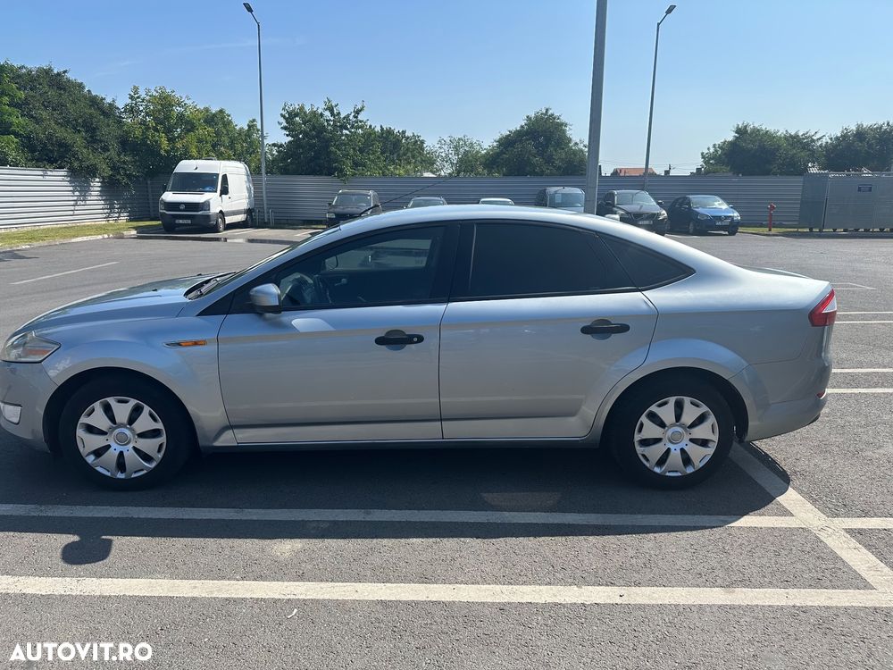 Ford Mondeo 1.8 TDCi Ambiente - 2