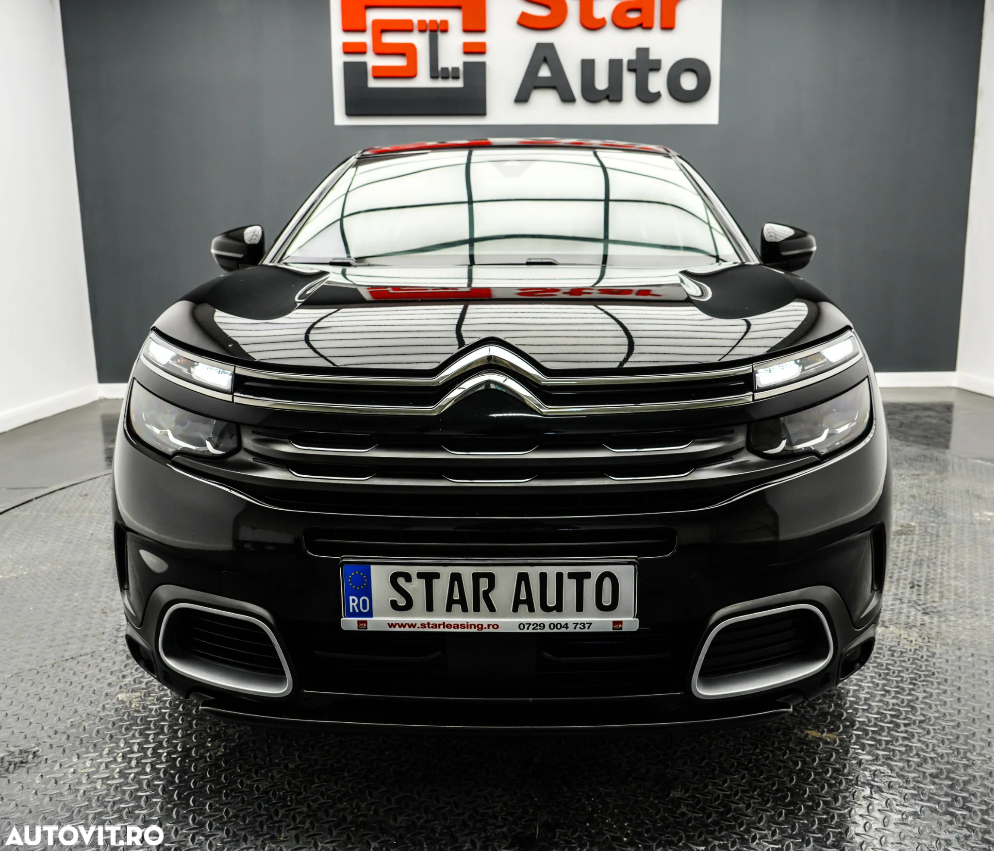 Citroën C5 Aircross 1.6 Hybrid FWD 225 EAT8 Shine - 3