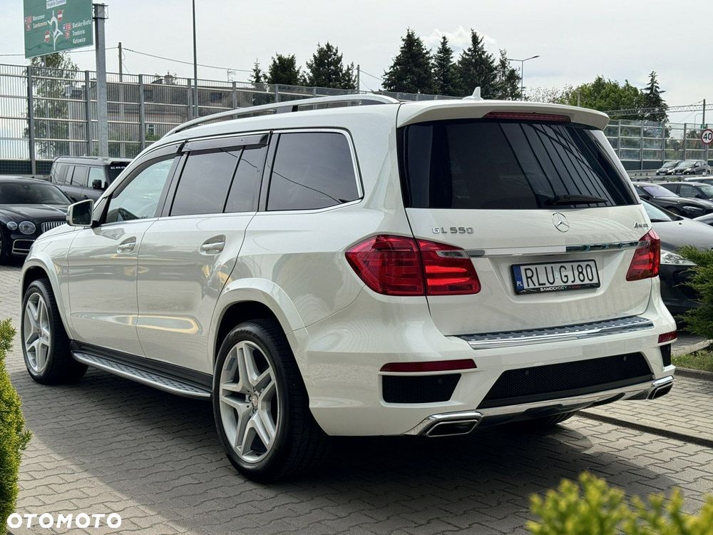 Mercedes-Benz GL 500 4Matic (BlueEFFICIENCY) 7G-TRONIC - 9