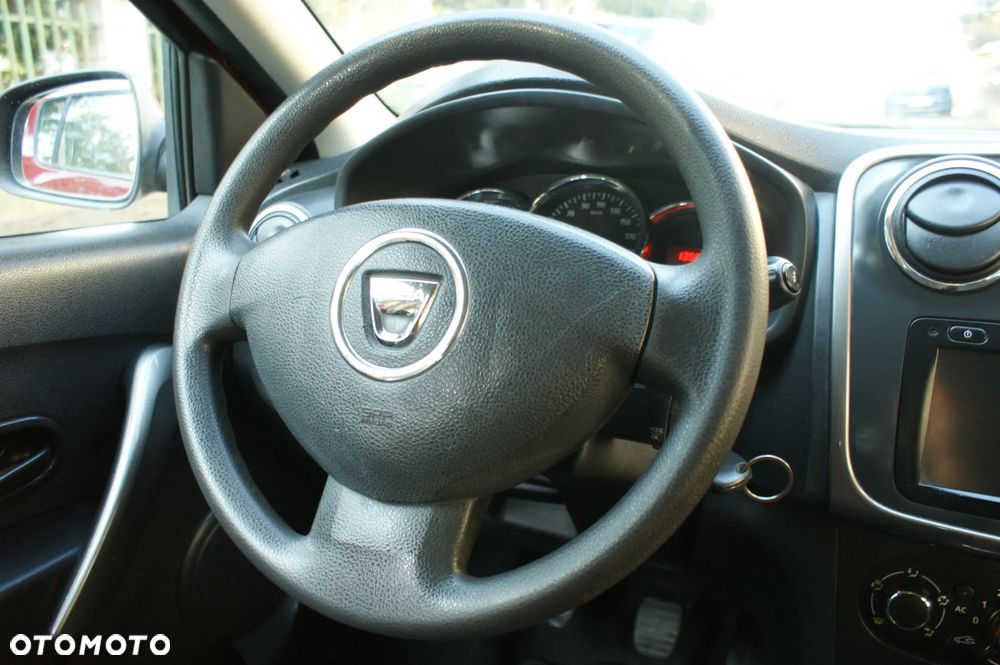 Dacia Sandero - 5