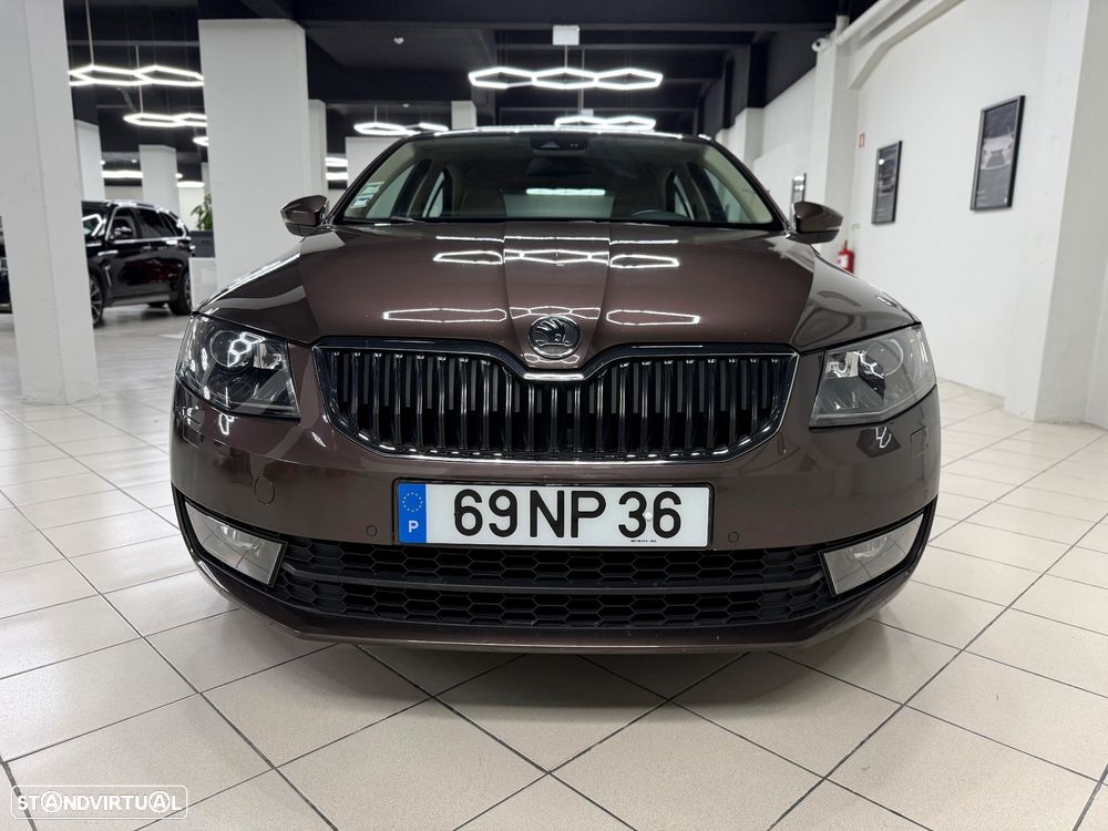 Skoda Octavia 1.6 TDI Sportline - 12