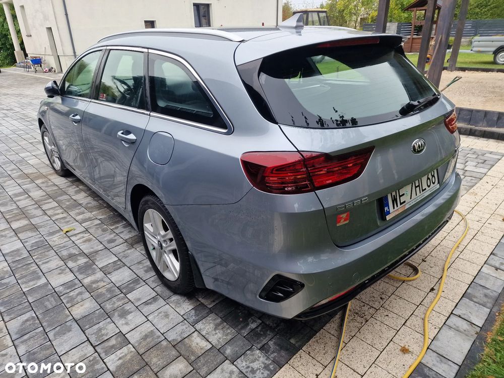 Kia Ceed - 7