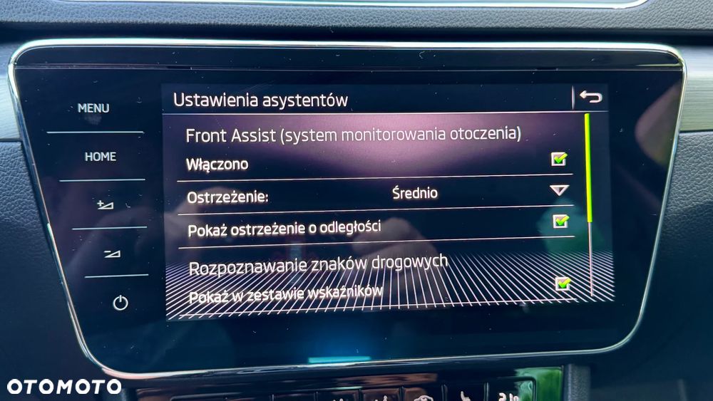 Skoda Superb 2.0 TDI 4x4 DSG Premium Edition - 23