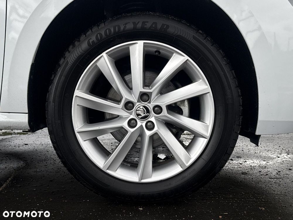 Skoda Kamiq 1.0 TSI Selection DSG - 36