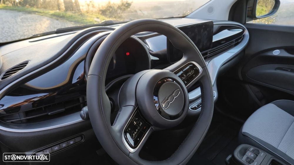 Fiat 500e C 42kWh Icon - 8