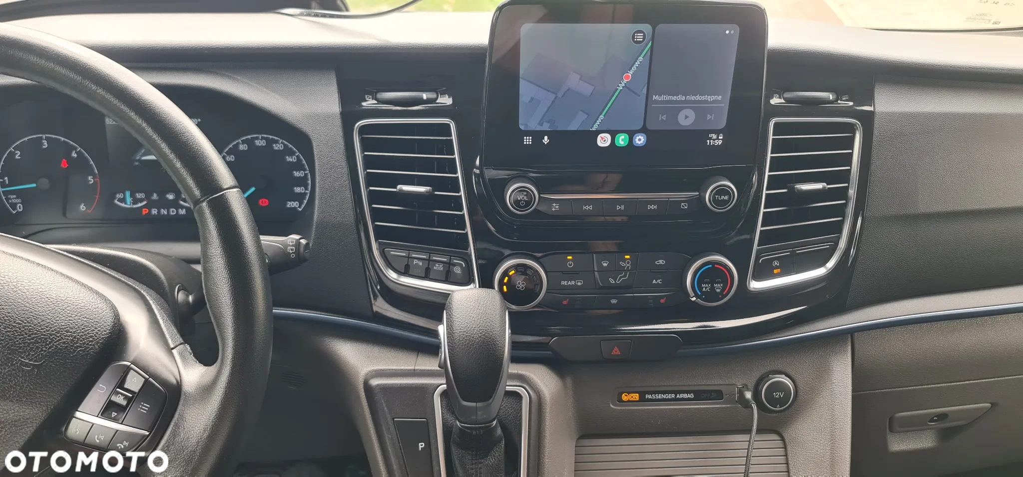 Ford Tourneo Custom 320 L2H1 VA Autm Active - 33
