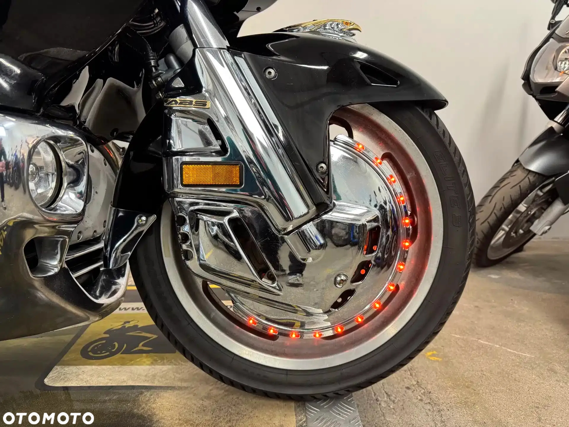 Honda GL - 9