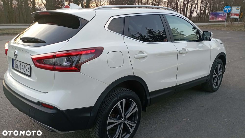 Nissan Qashqai 1.3 DIG-T N-Connecta - 3