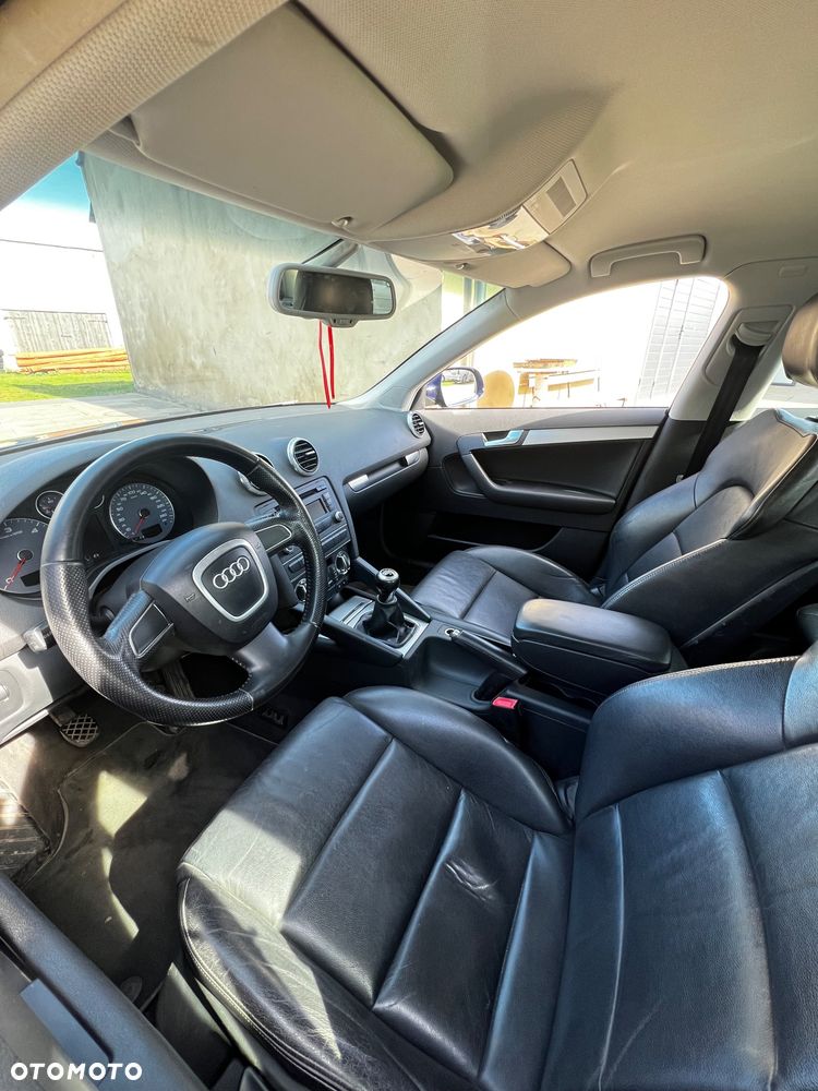 Audi A3 Sportback 1.6 TDI Ambition - 15