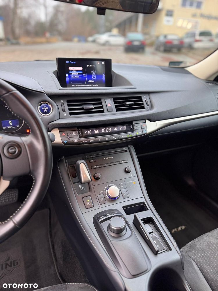 Lexus CT 200h Elegance - 22