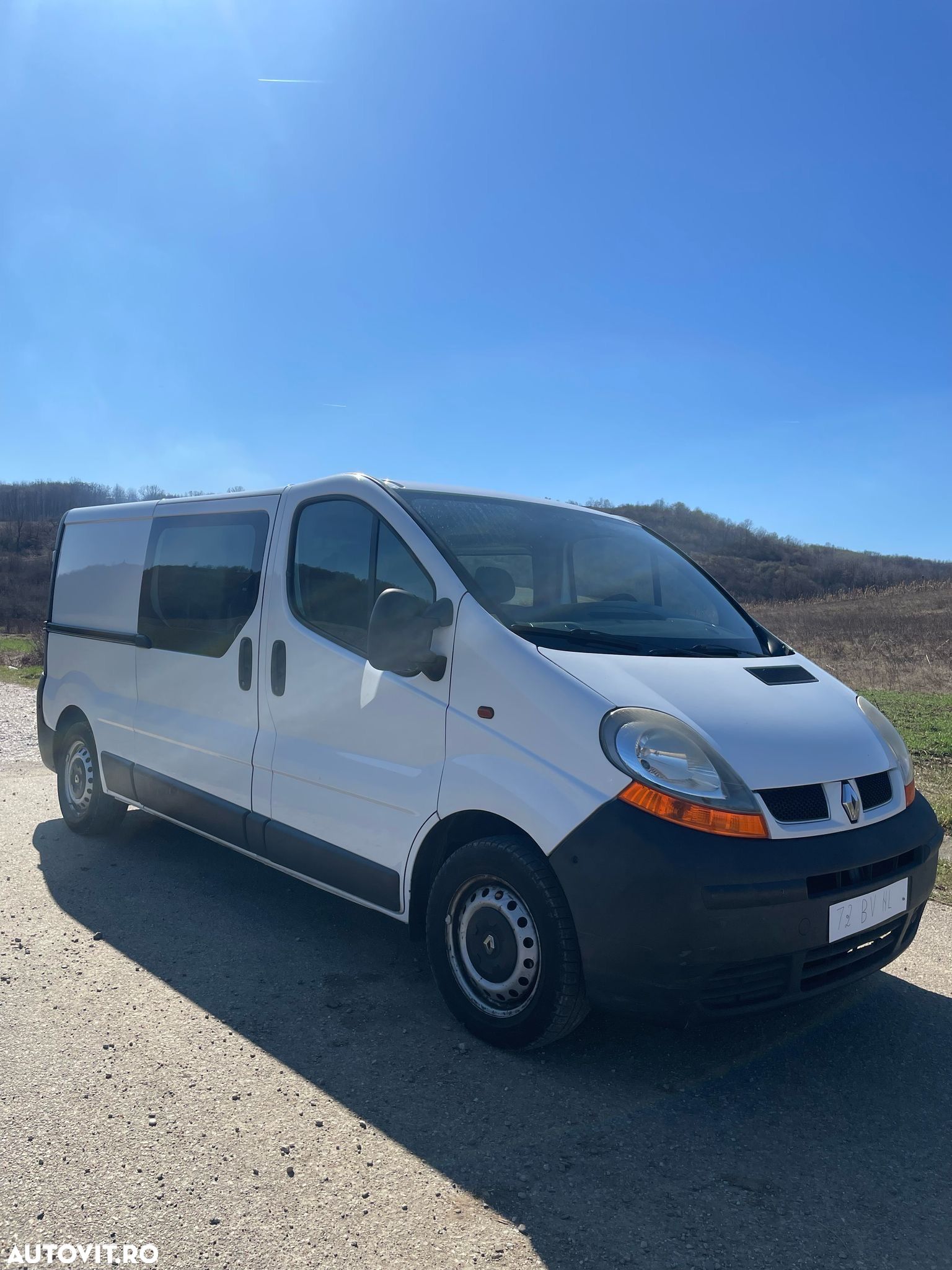 Renault Trafic 1.9 dCi L2H1 - 1