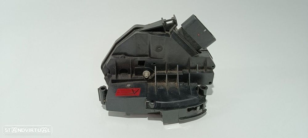 FECHADURA PORTA FRENTE DIREITA FORD C-MAX TREND - 1