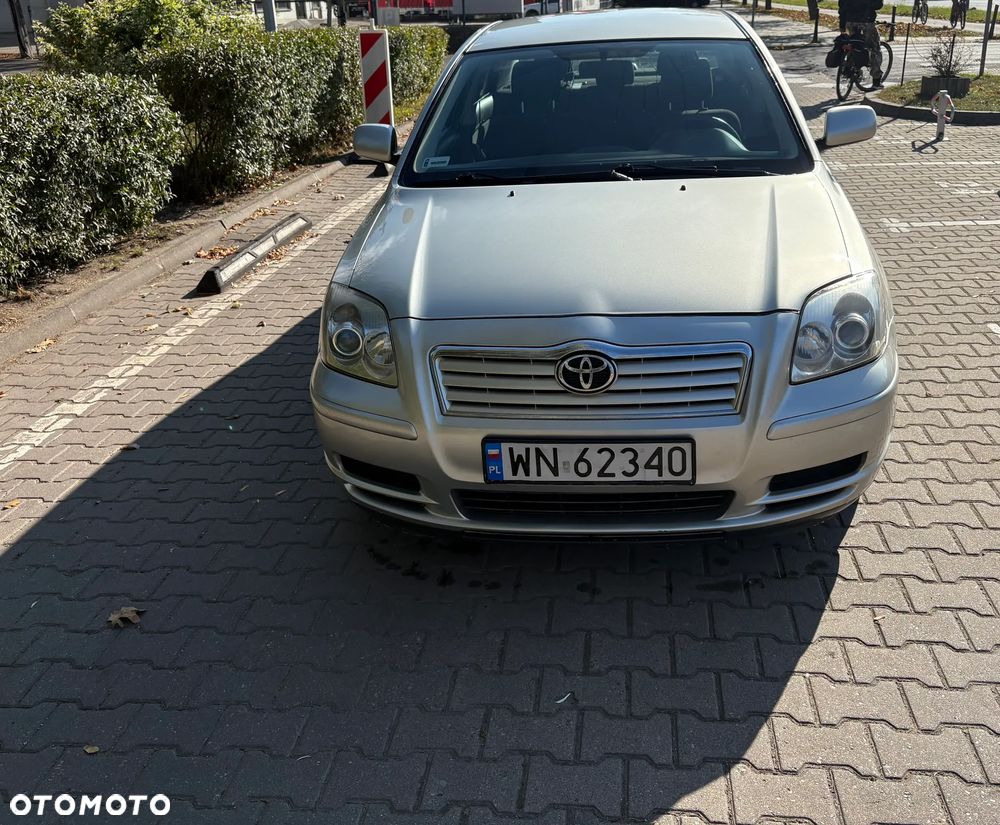 Toyota Avensis 1.6 VVT-i Luna - 7