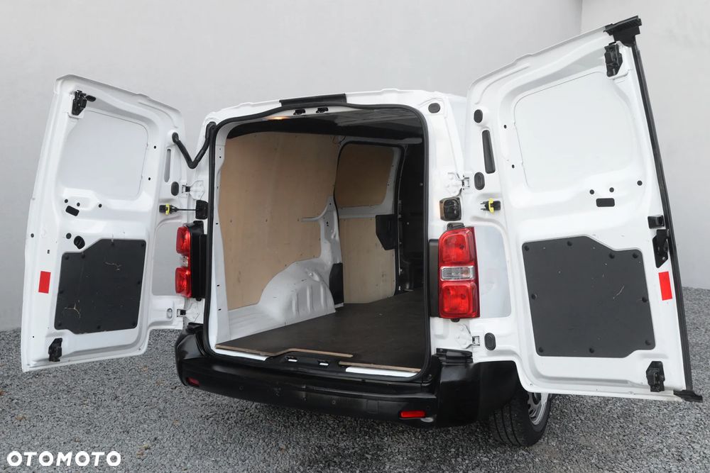 Opel Vivaro - 22