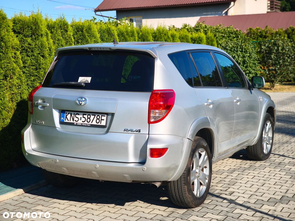 Toyota RAV4 2.2 D-CAT X Platinium NAVI - 2