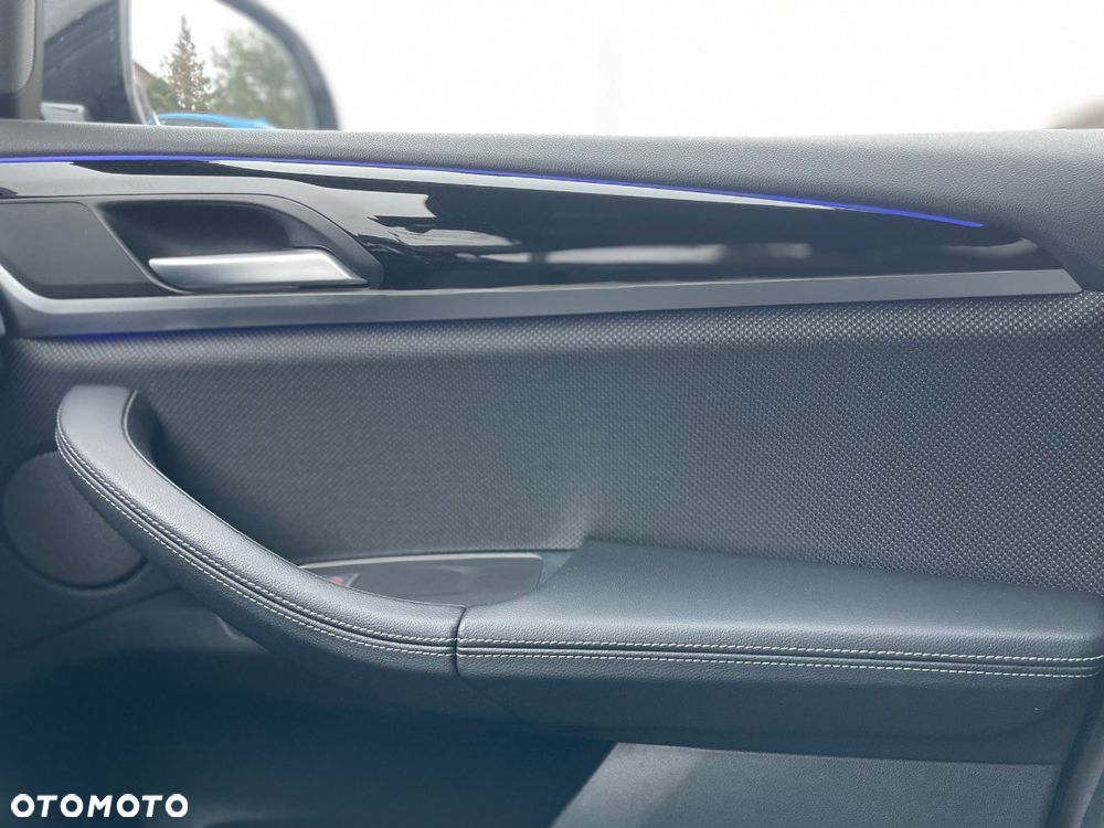 BMW X3 xDrive20d xLine - 23