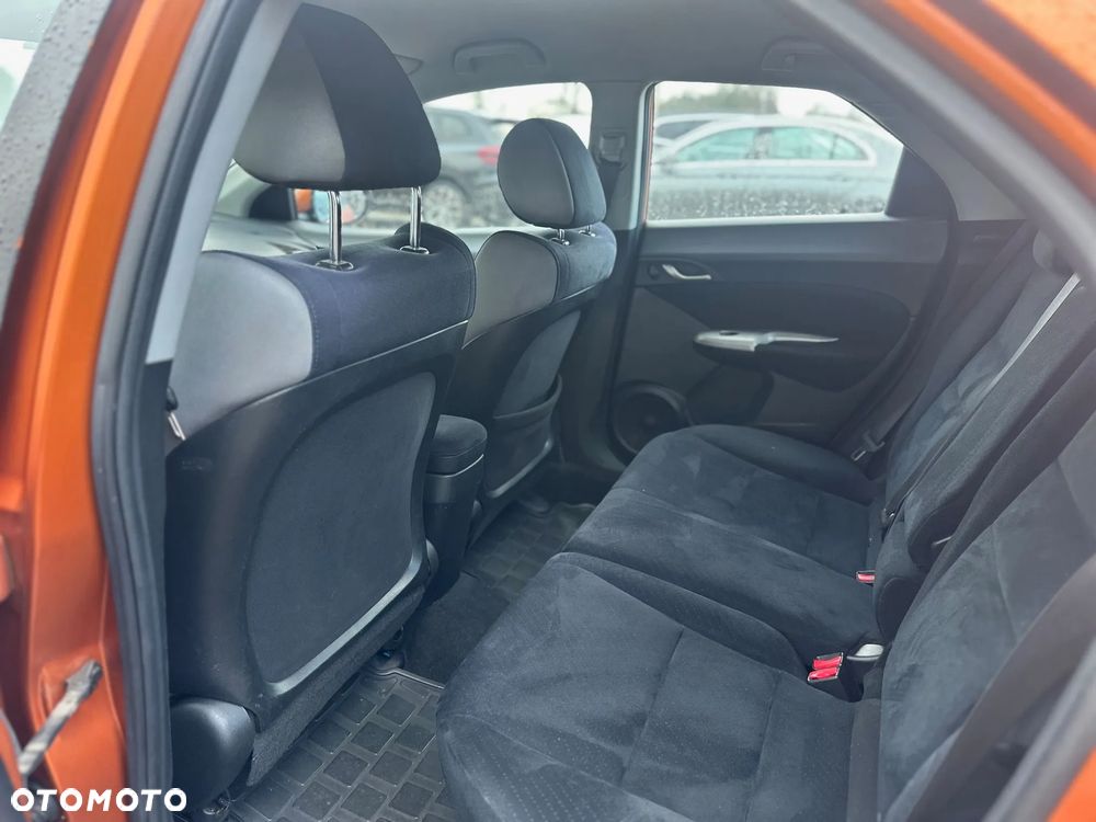 Honda Civic 1.4 Comfort - 11