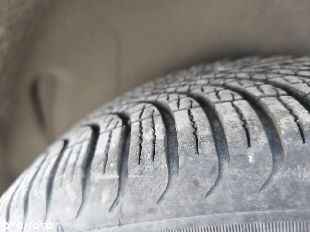 Ford Mondeo 1.8 Ambiente - 14