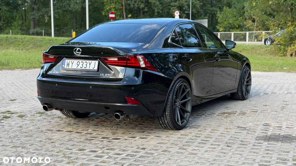 Lexus IS 250 Classic - 3
