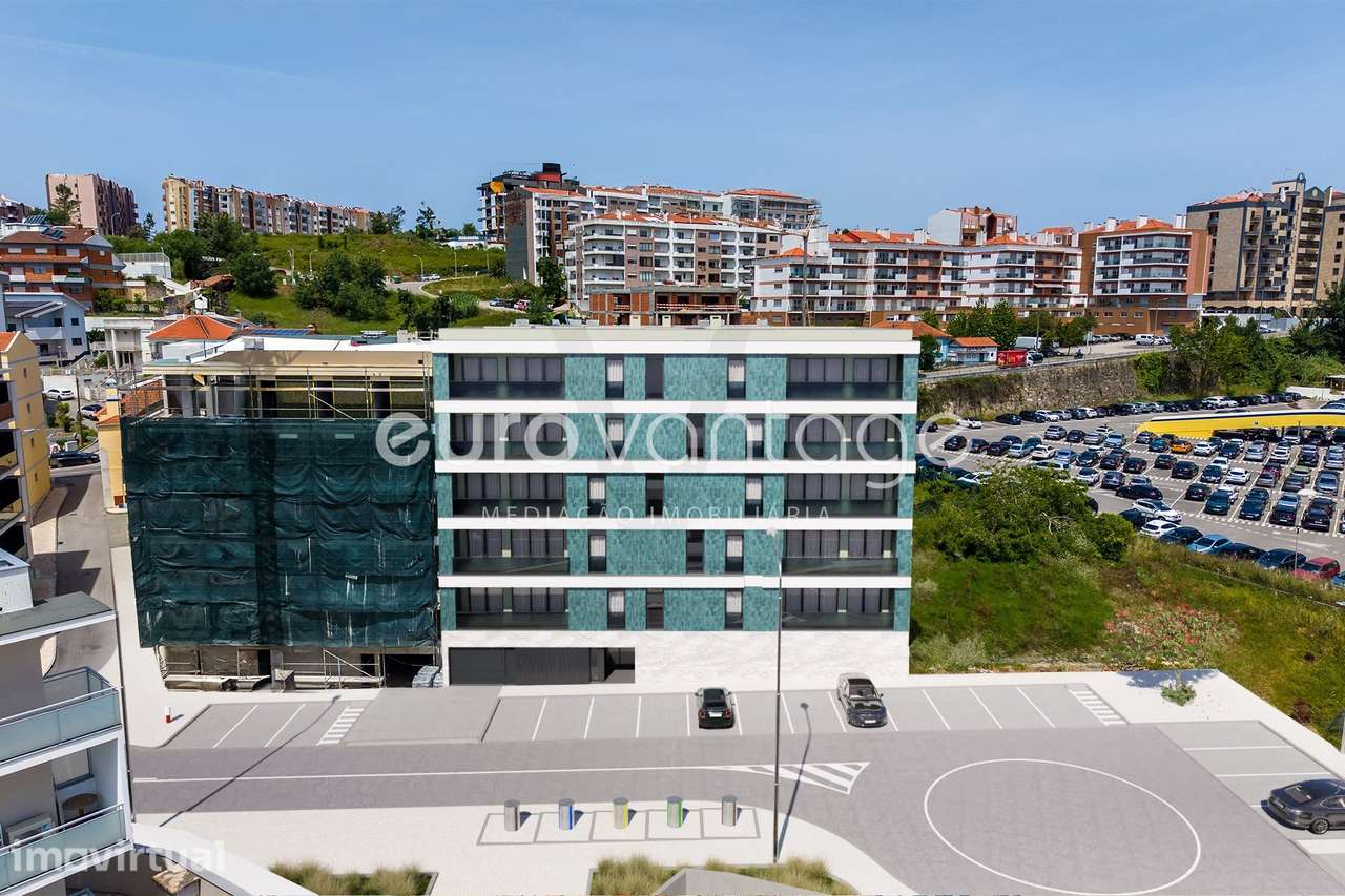 Apartamento T2 com Varanda - Grande imagem: 2/28