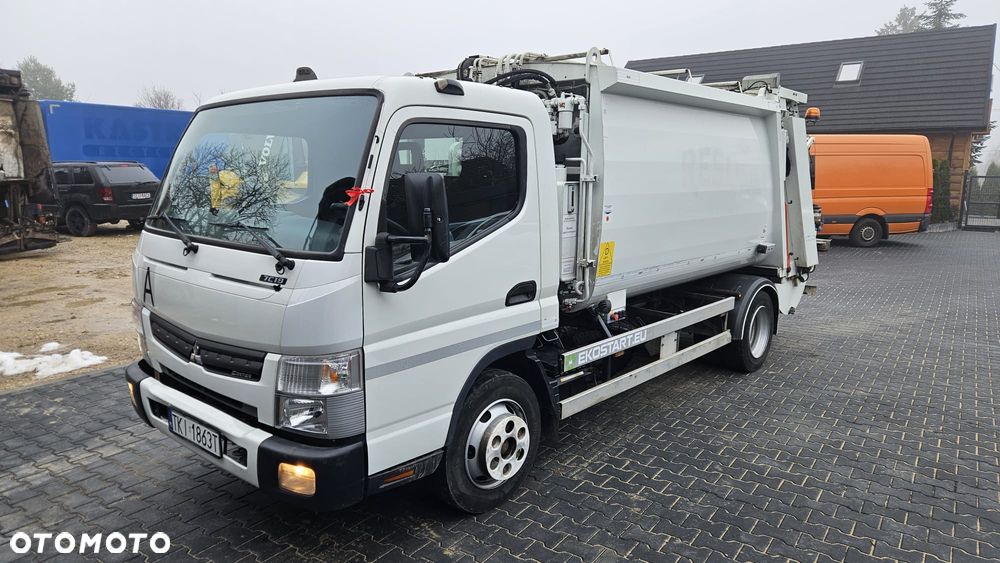 Mitsubishi Fuso Canter - 1