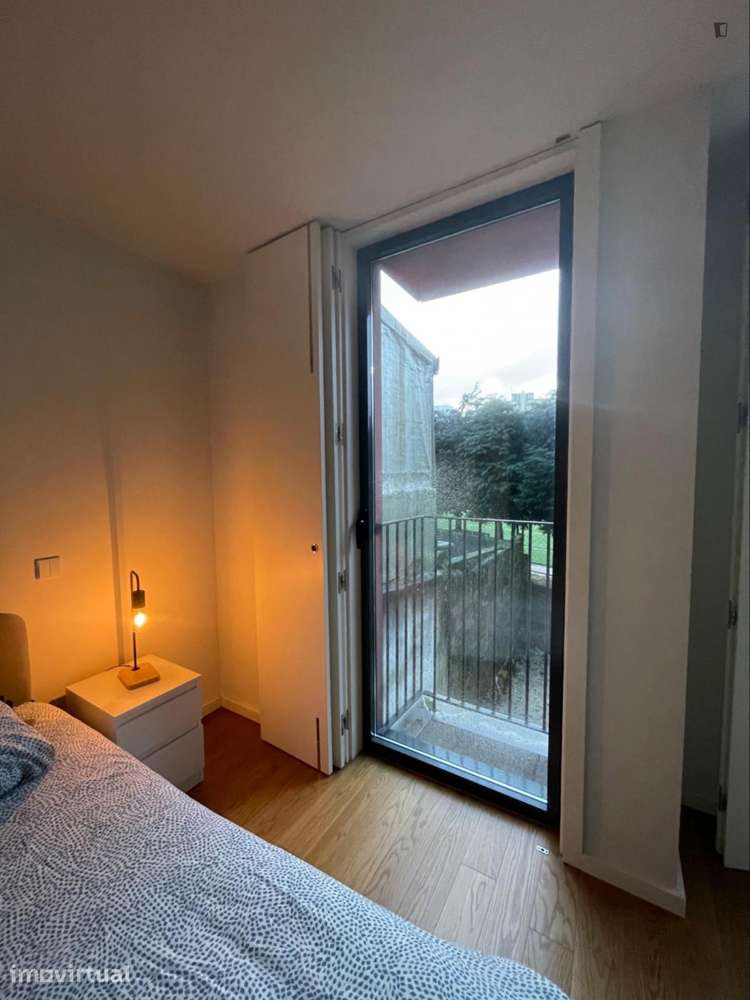 Estúdio - localizado em Paranhos Porto - Grande imagem: 3/7