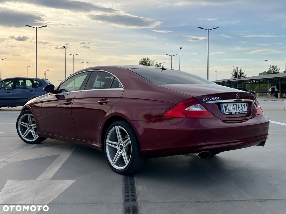 Mercedes-Benz CLS - 11