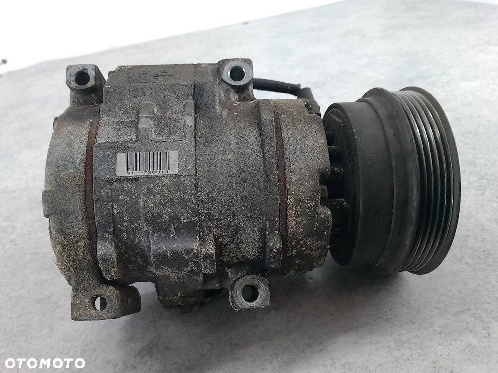 POMPA, SPRĘŻARKA KLIMATYZACJI TOYOTA AVENSIS VERSO 247300-2720  DENSO 2.0 - 3