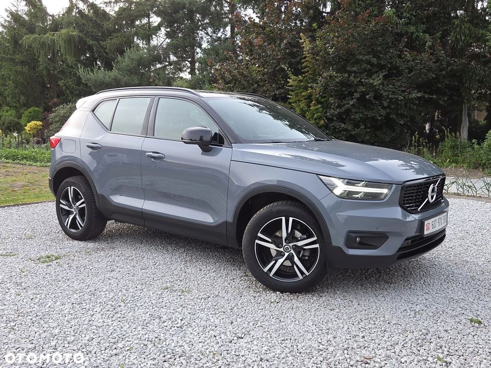 Volvo XC 40 T2 Plus Dark - 37