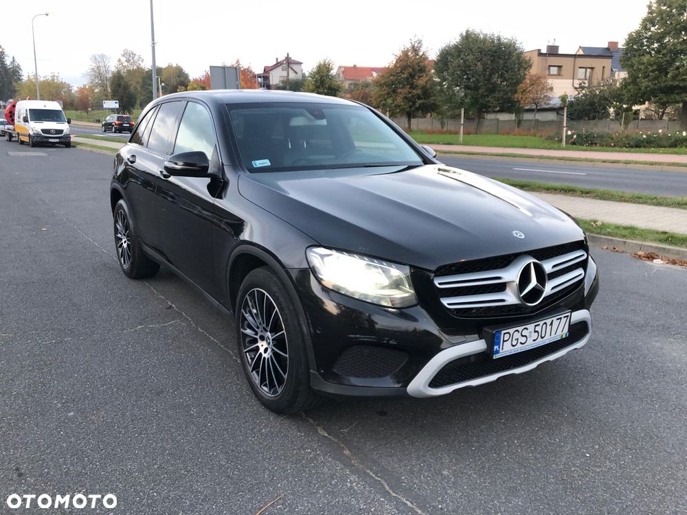 Mercedes-Benz GLC - 12
