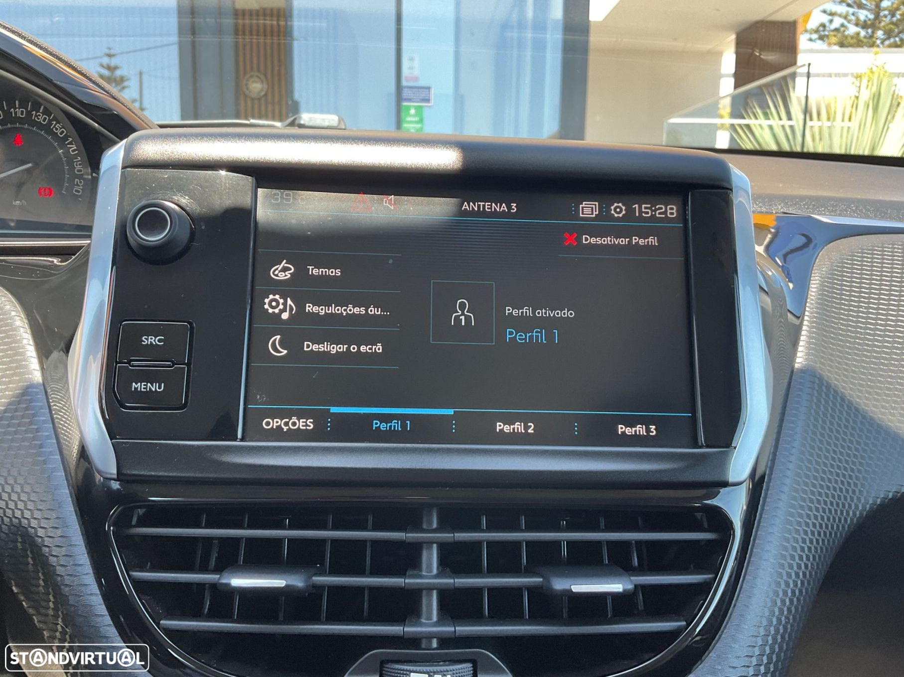 Peugeot 2008 1.6 BlueHDi Active - 33