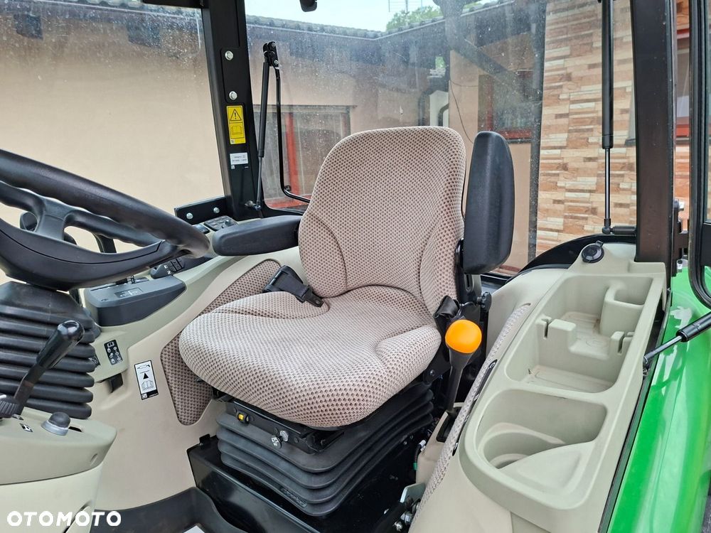 John Deere 4049R 4X4 - 13