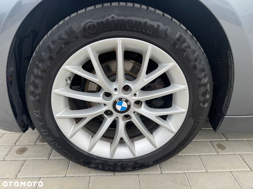BMW Seria 3 318i - 15
