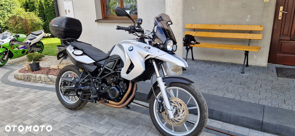 BMW F