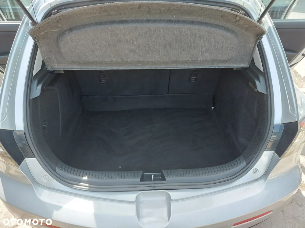 Mazda 3 1.6 Sport Active - 31